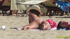 Horny Bikini Hot milf Backview at the beach Thumb